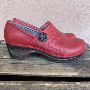 Sanita Danish Design Red Clog/Slip On